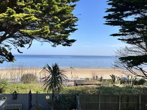 Photo 26- click for photo gallery